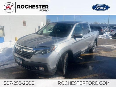 Photo of a 2017 Honda Ridgeline AWD RTL-T 4DR Crew Cab 5.3 FT. SB for sale