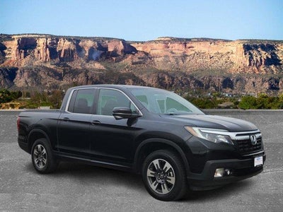 Photo of a 2017 Honda Ridgeline AWD RTL-T 4DR Crew Cab 5.3 FT. SB for sale