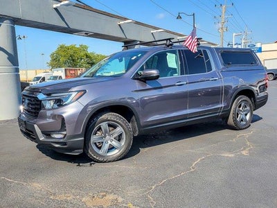 Photo of a 2022 Honda Ridgeline AWD RTL-E 4DR Crew Cab 5.3 FT. SB for sale