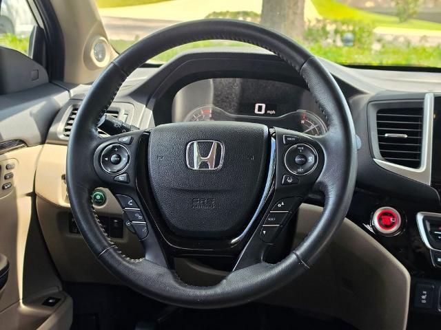 2017 Honda Ridgeline - $18,385