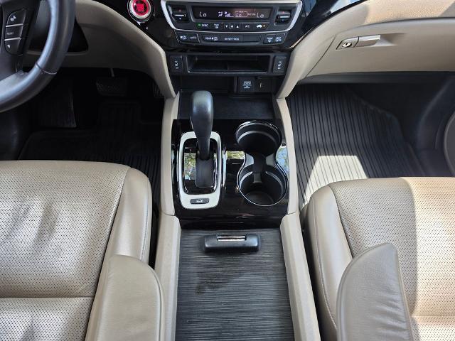 2017 Honda Ridgeline - $18,385