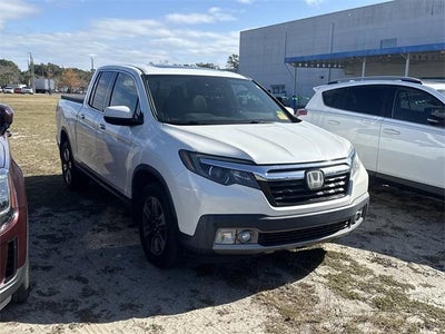 2019 Honda Ridgeline AWD RTL-E 4DR Crew Cab 5.3 FT. SB