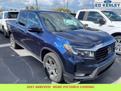 Photo of a 2023 Honda Ridgeline AWD RTL-E 4DR Crew Cab 5.3 FT. SB for sale