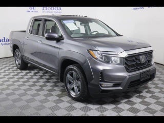 2023 Honda Ridgeline with Modern Steel Metallic Exterior