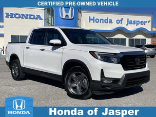 2023 Honda Ridgeline with Platinum White Pearl Exterior