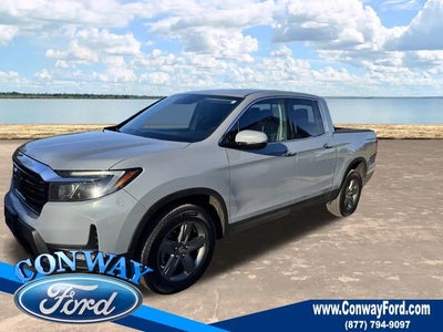 Photo of a 2023 Honda Ridgeline AWD RTL-E 4DR Crew Cab 5.3 FT. SB for sale