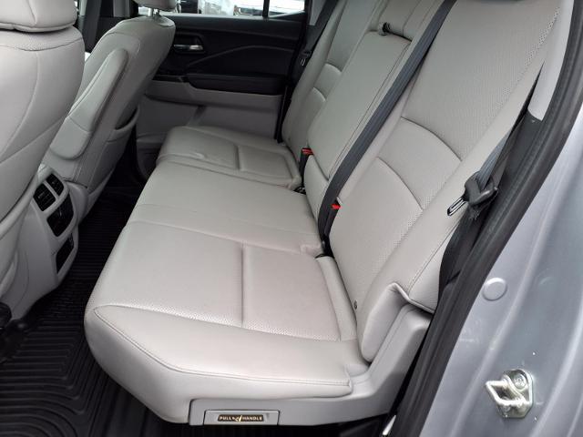 2019 Honda Ridgeline - $23,989