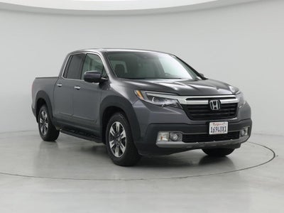 Photo of a 2018 Honda Ridgeline AWD RTL-E 4DR Crew Cab 5.3 FT. SB for sale