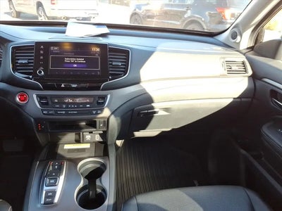 Photo of a 2023 Honda Ridgeline AWD RTL-E 4DR Crew Cab 5.3 FT. SB for sale