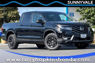 2025 Honda Ridgeline with Crystal Black Pearl Exterior