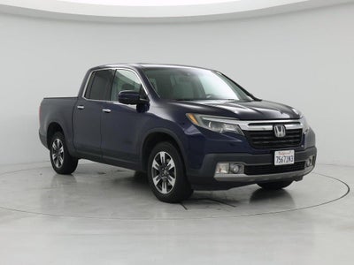 Photo of a 2017 Honda Ridgeline AWD RTL-E 4DR Crew Cab 5.3 FT. SB for sale