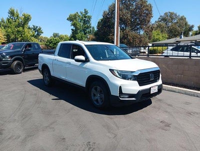 Photo of a 2022 Honda Ridgeline AWD RTL-E 4DR Crew Cab 5.3 FT. SB for sale