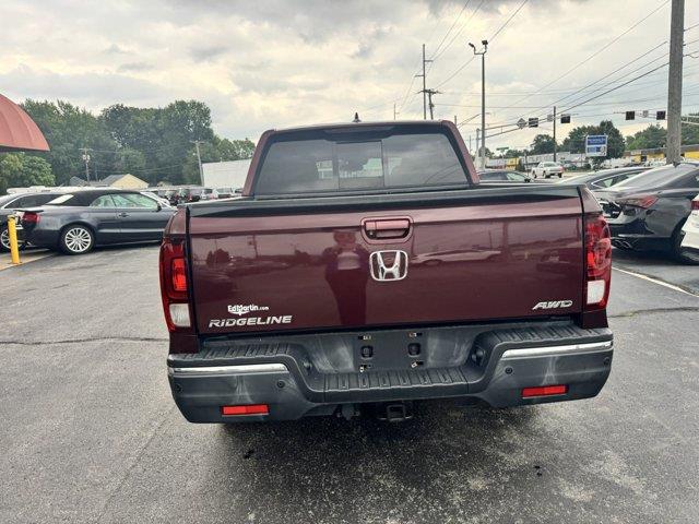 2019 Honda Ridgeline - $18,995