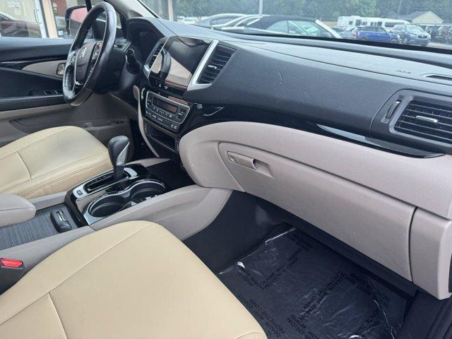 2019 Honda Ridgeline - $18,995