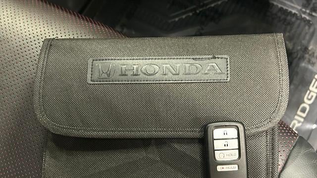 2025 Honda Ridgeline Black Edition