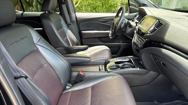 2022 Honda Ridgeline Black Edition