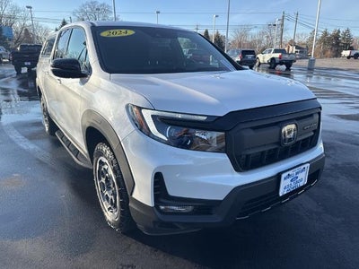 2024 Honda Ridgeline AWD Black Edition 4DR Crew Cab 5.3 FT. SB