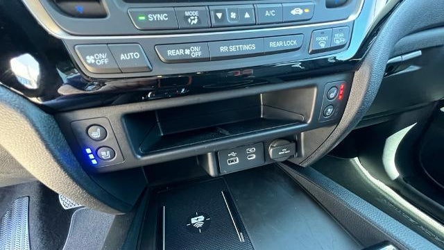 2025 Honda Ridgeline Black Edition