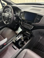 2023 Ridgeline Thumbnail 28