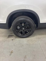 2023 Ridgeline Thumbnail 36