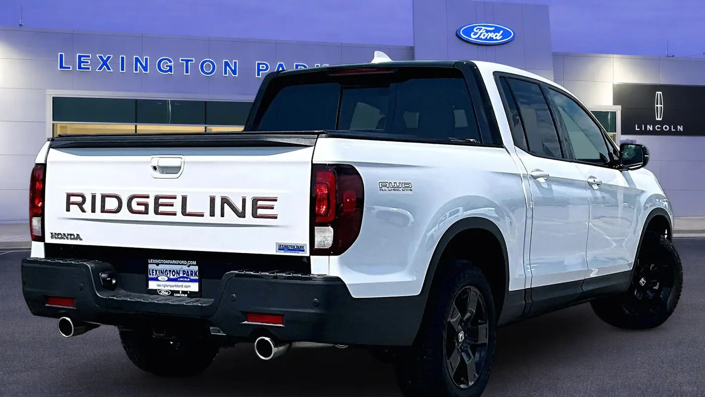 2025 Honda Ridgeline Black Edition