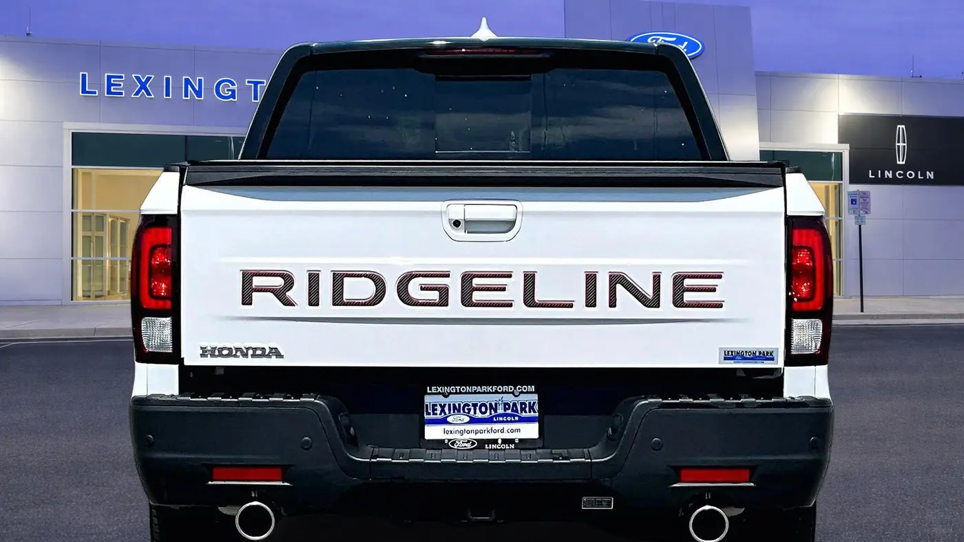 2025 Honda Ridgeline Black Edition
