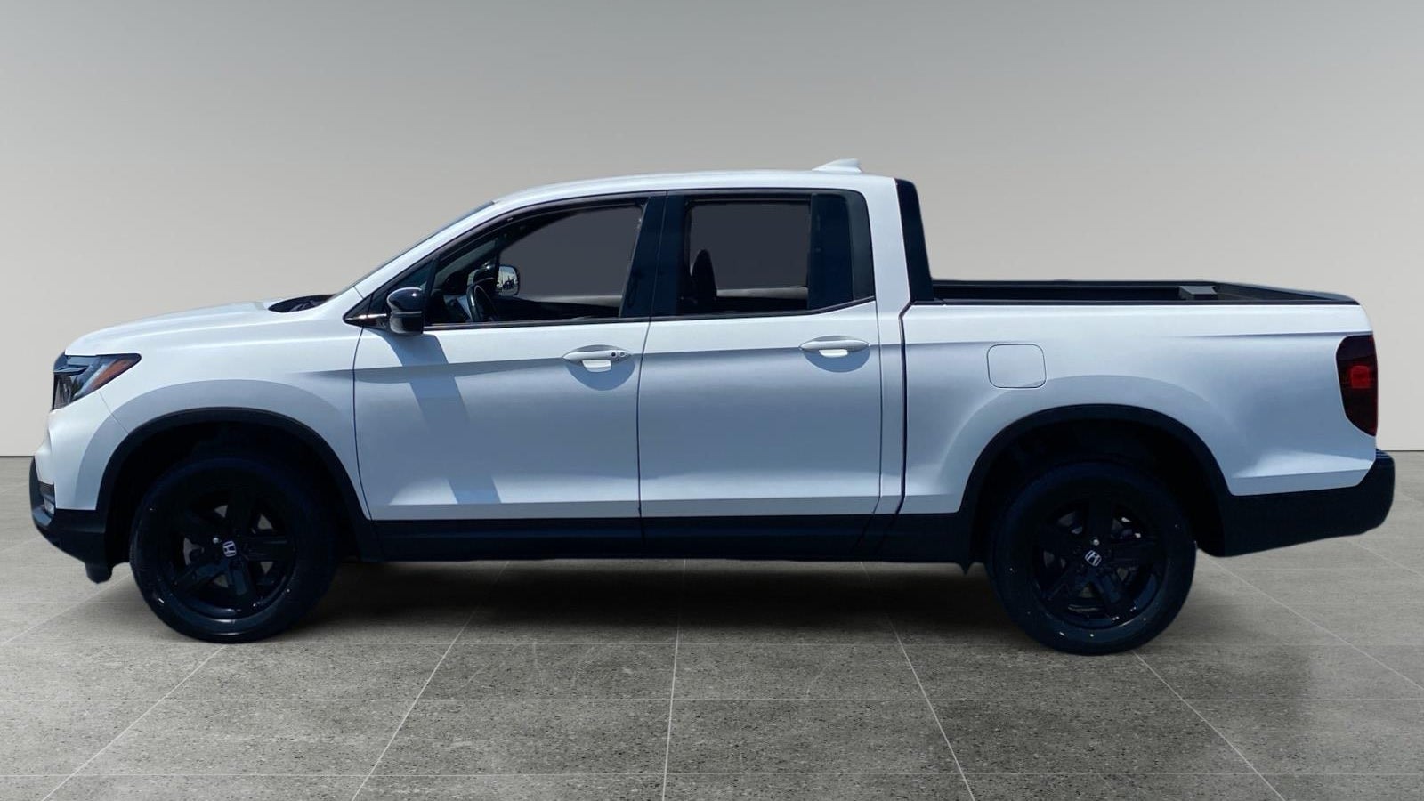 2022 Honda Ridgeline Black Edition