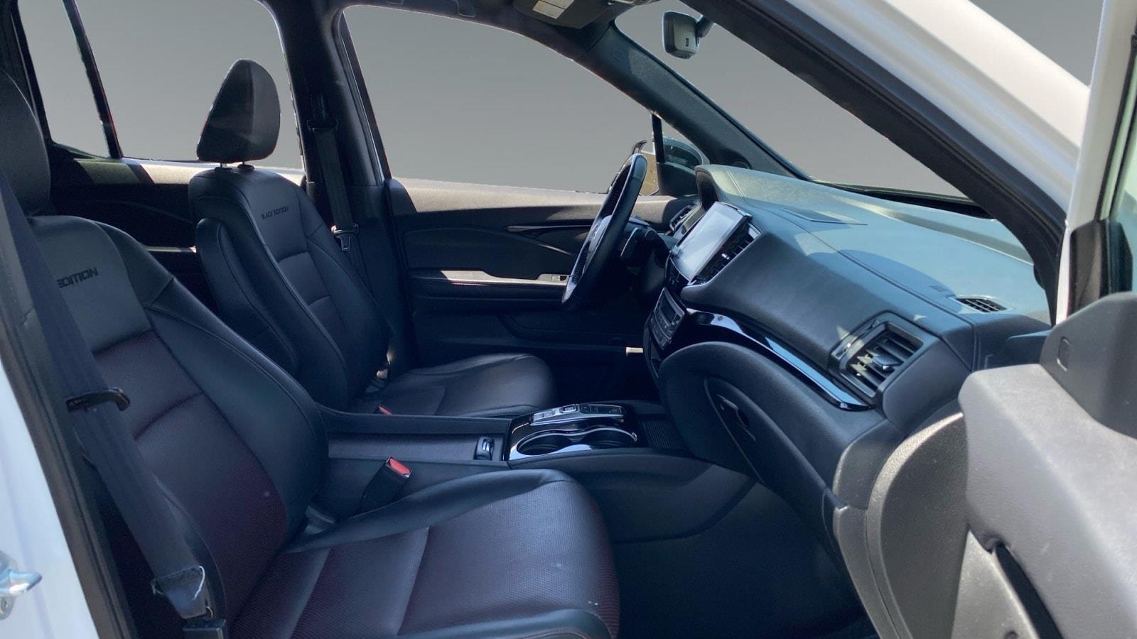 2022 Honda Ridgeline Black Edition