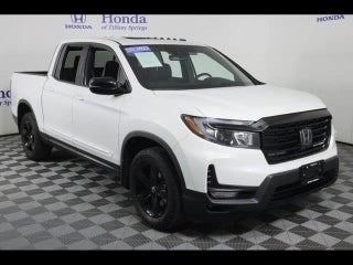 2023 Honda Ridgeline with Platinum White Exterior