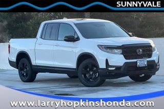 2026 Honda Ridgeline with Platinum White Exterior