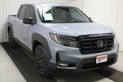 Photo of a 2023 Honda Ridgeline AWD Black Edition 4DR Crew Cab 5.3 FT. SB for sale