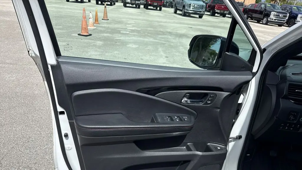 2023 Honda Ridgeline Black Edition