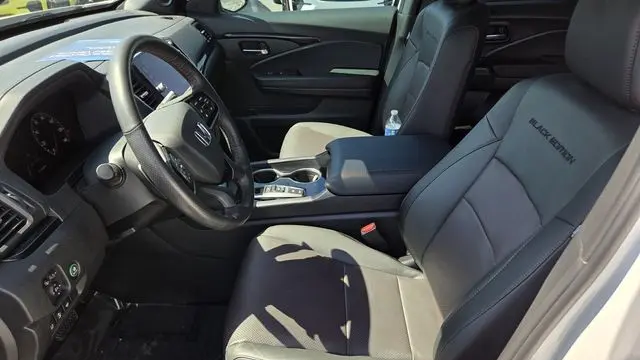2025 Honda Ridgeline Black Edition