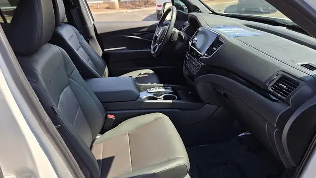 2025 Honda Ridgeline Black Edition