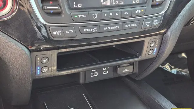 2025 Honda Ridgeline Black Edition