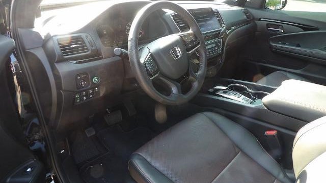 2025 Honda Ridgeline Black Edition