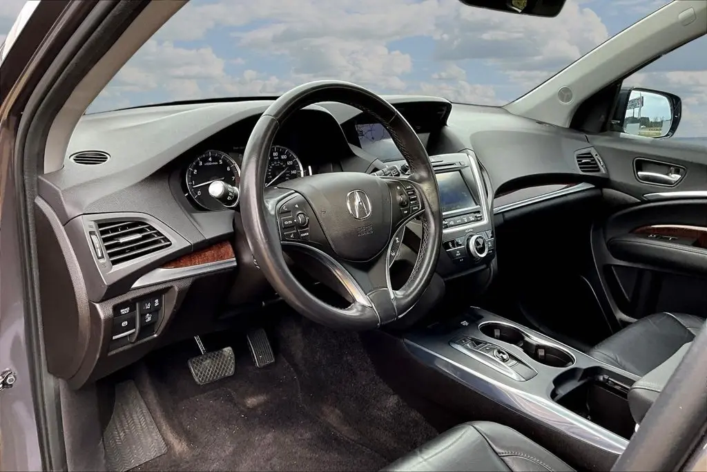 2017 Acura MDX - $17,795
