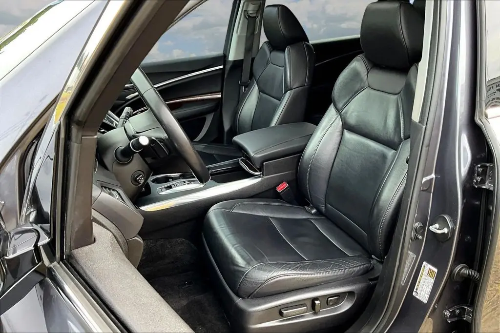 2017 Acura MDX - $17,795