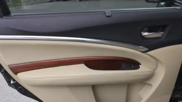 2017 Acura MDX SH-AWD w/Advance
