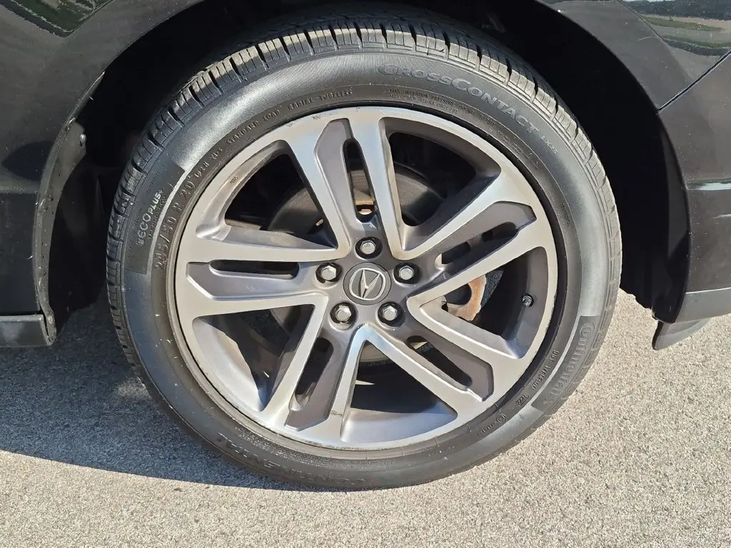 2017 Acura MDX - $17,850