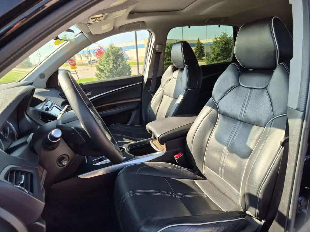 2017 Acura MDX - $17,850