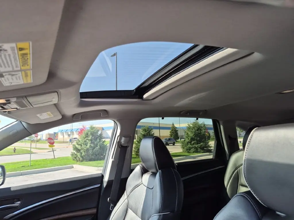 2017 Acura MDX - $17,850