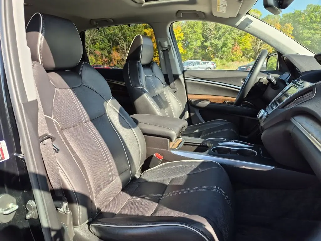 2017 Acura MDX - $17,850