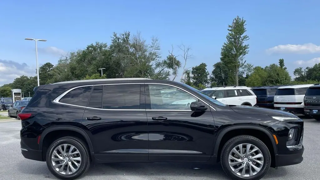 2025 Buick Enclave Preferred