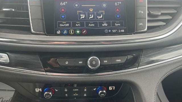 2024 Buick Enclave Essence