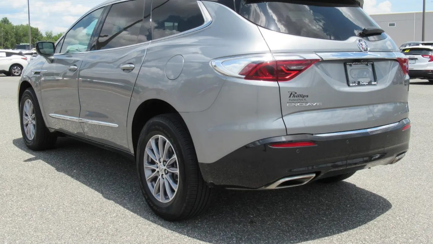 2024 Buick Enclave Essence
