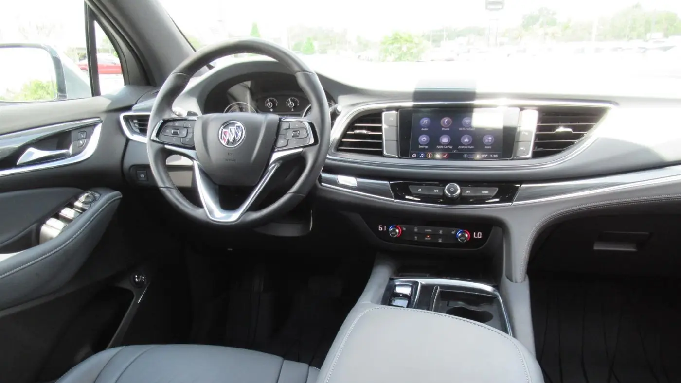2024 Buick Enclave Essence
