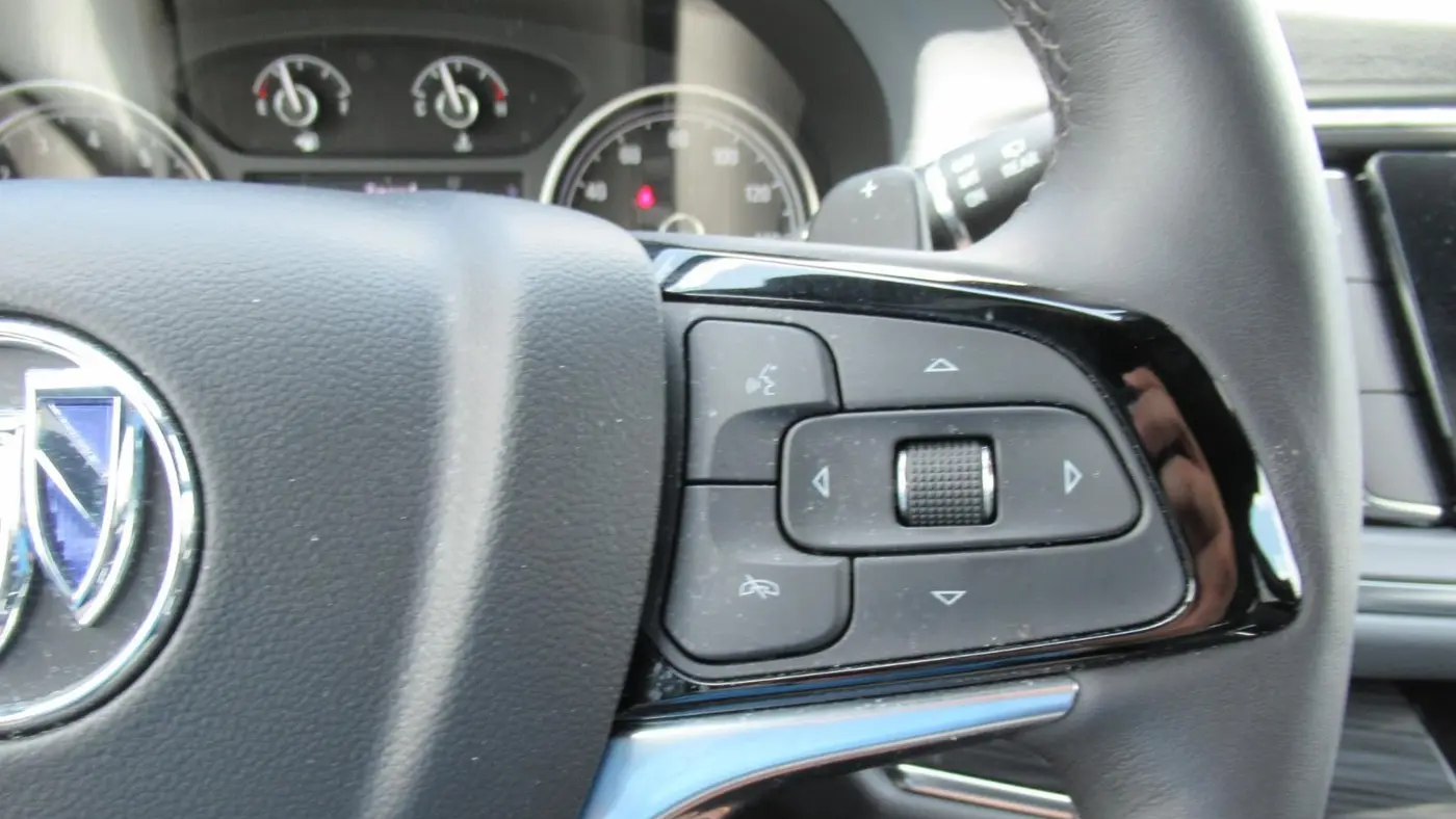 2024 Buick Enclave Essence