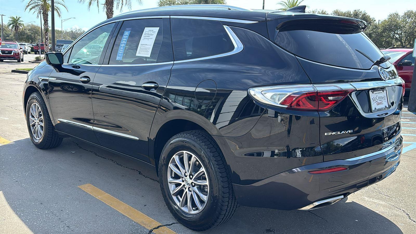 2023 Buick Enclave Essence