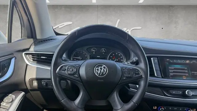 2018 Buick Enclave Essence